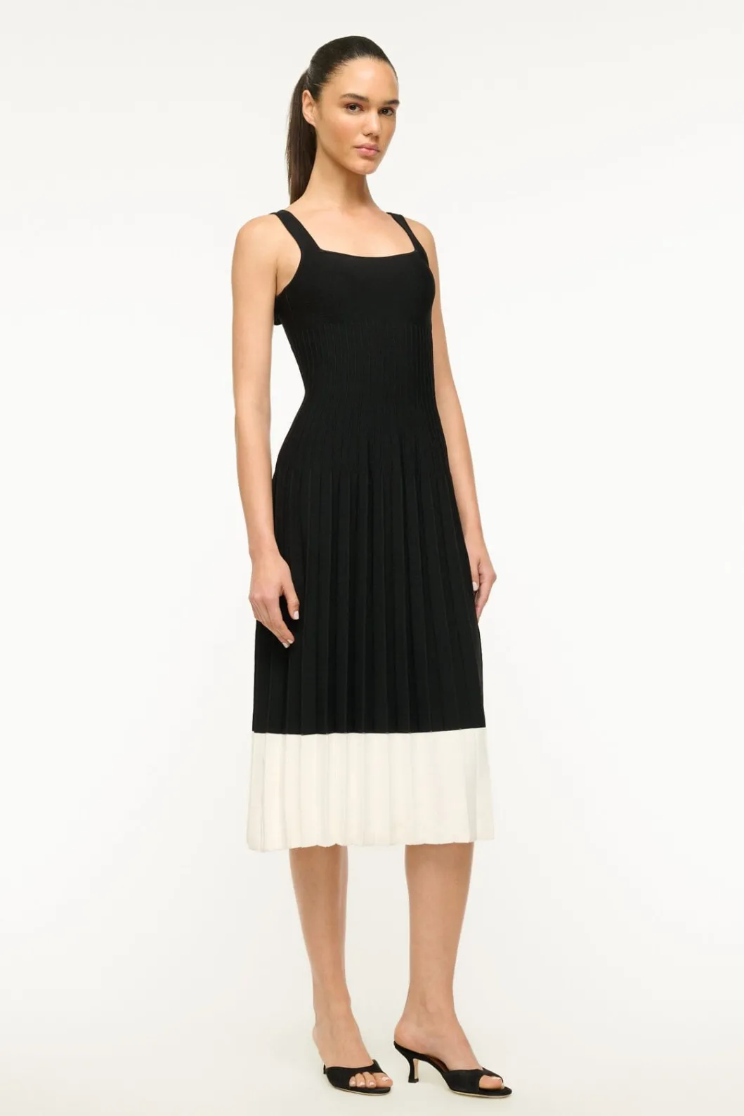 STAUD ELLISON DRESS BLACK IVORY< Knit Dresses | Midi Dresses