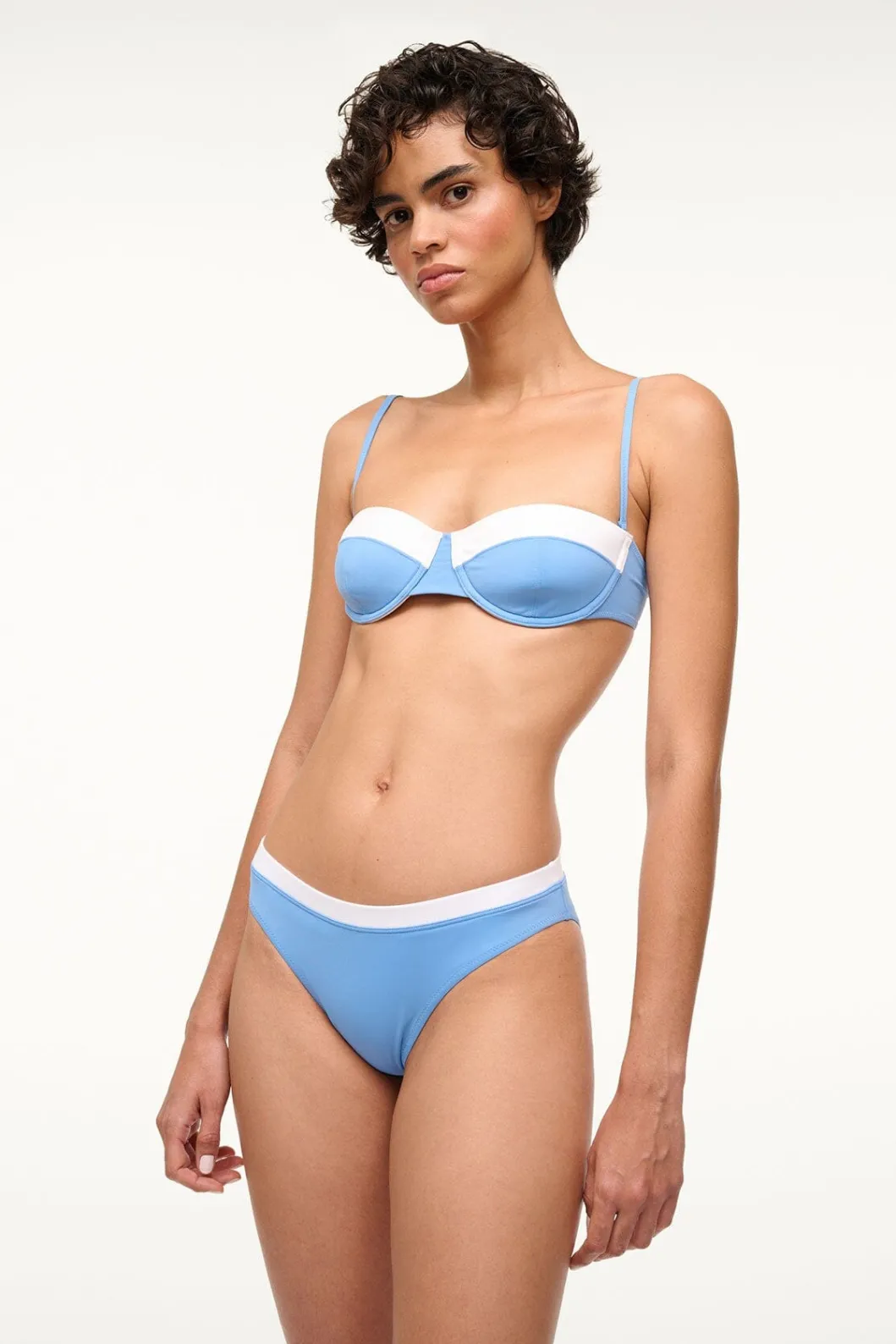 STAUD JO BALCONETTE BIKINI TOP AZURE WHITE< Swim